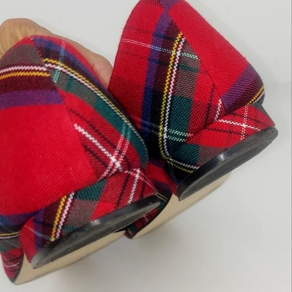 Talbots Edison Tartan Plaid Faux Fur Pom Pom Flats 8.5 - Picture 6 of 15